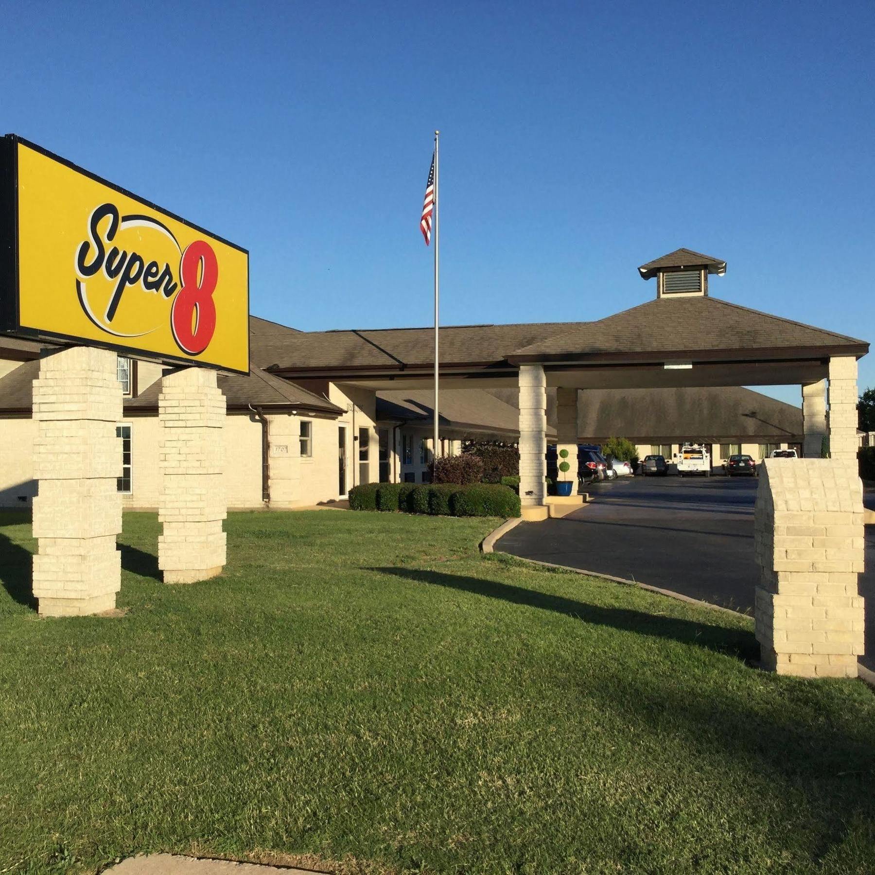 Motel Super 8 By Wyndham Cleburne Zewnętrze zdjęcie